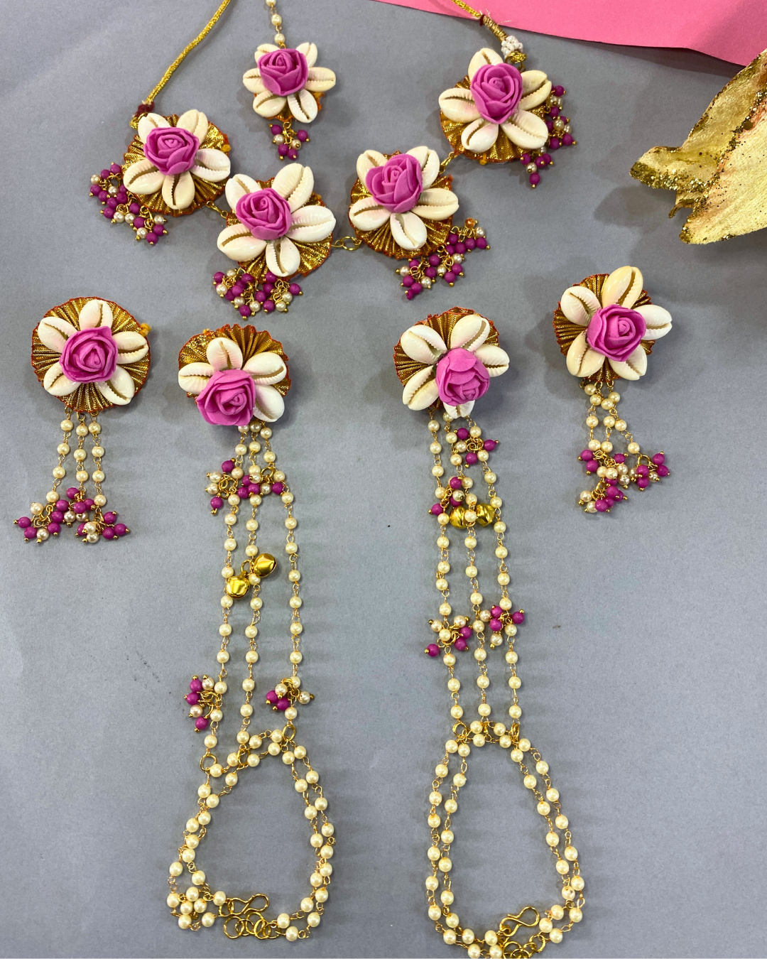 Shell & Pink Rose Jewellery Set