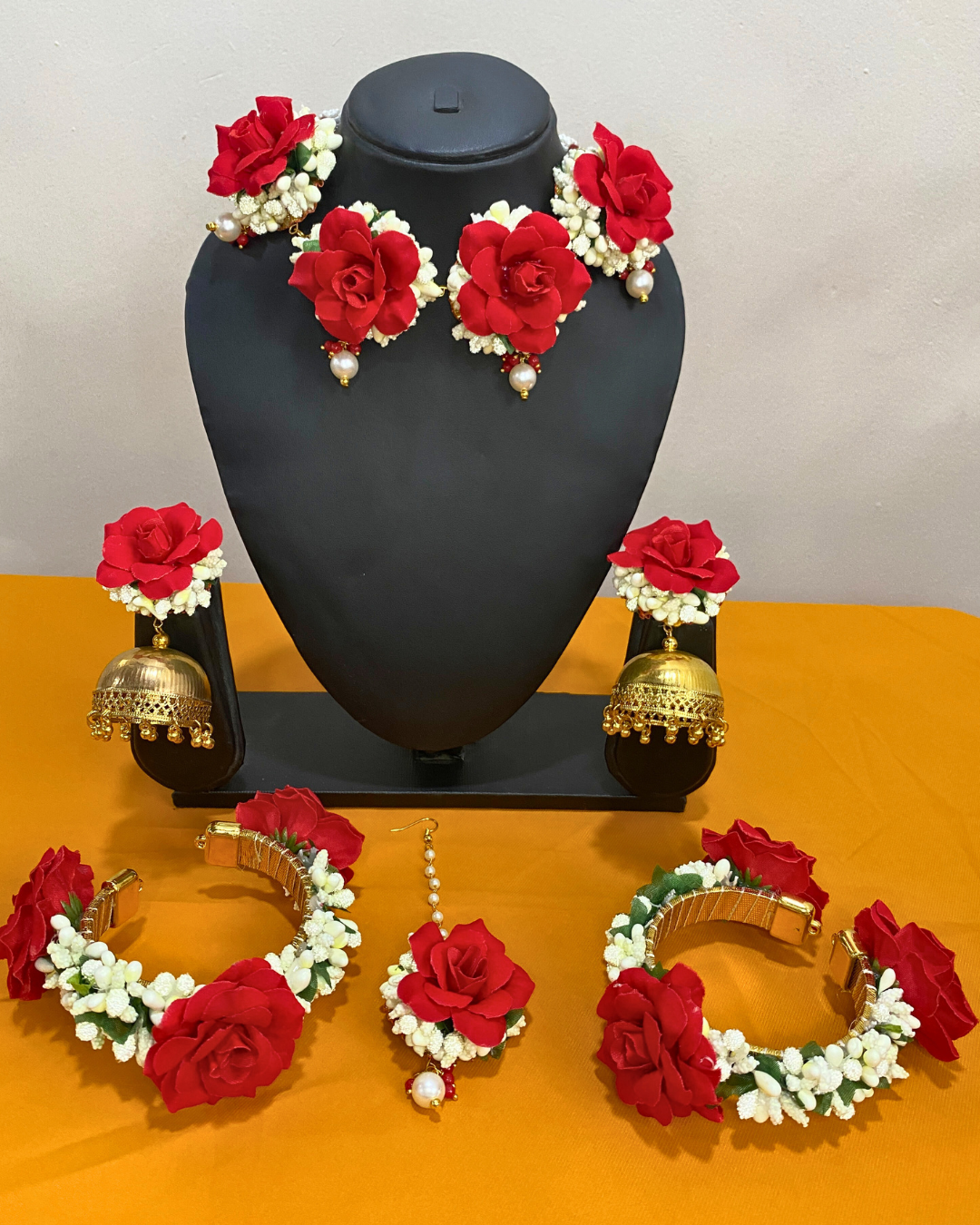 Gulab (Rose) Floral Jewellery Set
