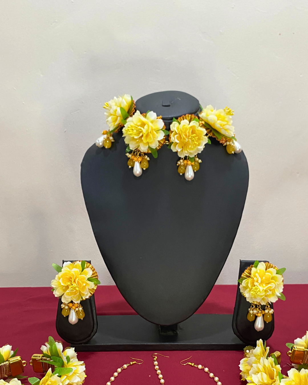 Yellow Floral Jewellery Set