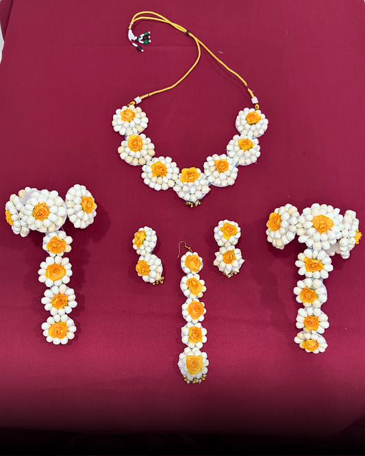 Mogra With Flower Jewellery Set