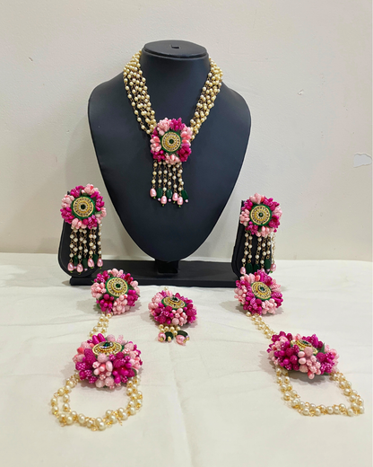 Gulabi Gulshan Jewellery Set