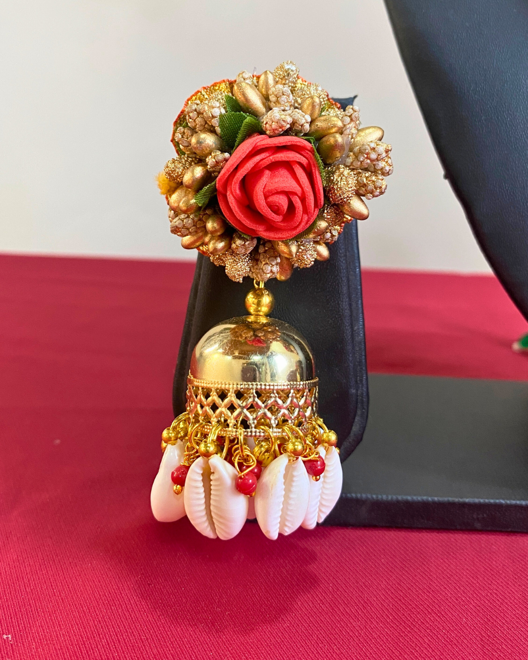 Rose Flower & Pollen Jewellery Set