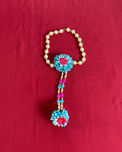 Aasmani Rose Floral Jewellery Set