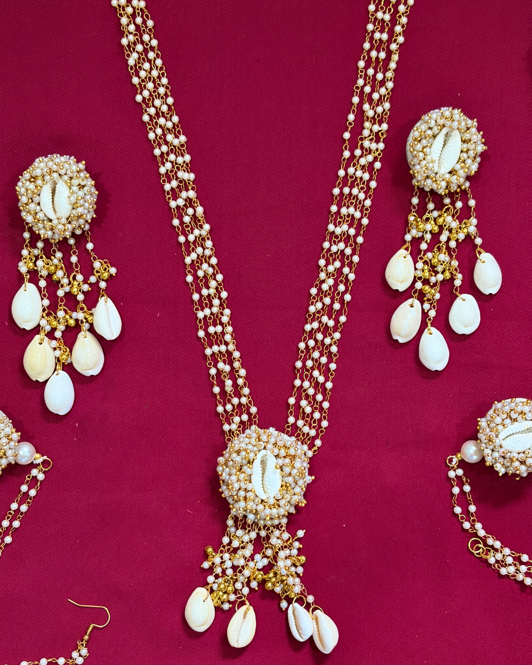 Shell & Pearl Haldi Jewelry Set – Full Bridal Ensemble (Necklace, Bracelet, Kaleera, Earrings, Maang Tikka)