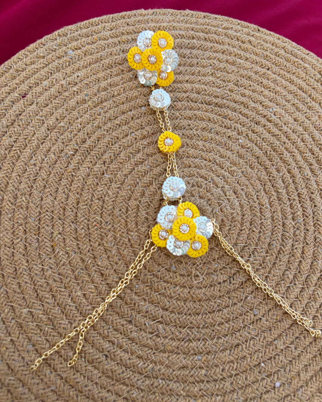 Sunehri Phool Set (Yellow & White)