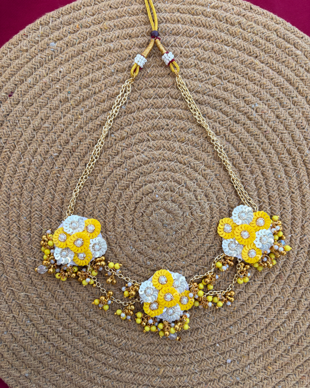 Sunehri Phool Set (Yellow & White)