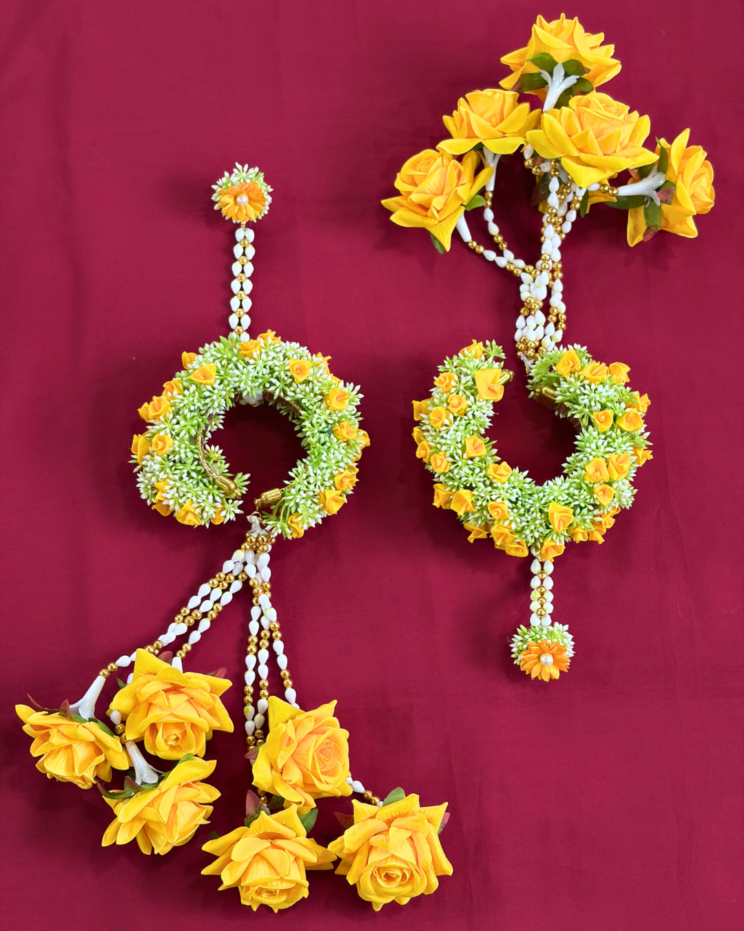 Sunehri Peele Phool Jewellery Set
