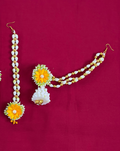 Sunehri Peele Phool Jewellery Set